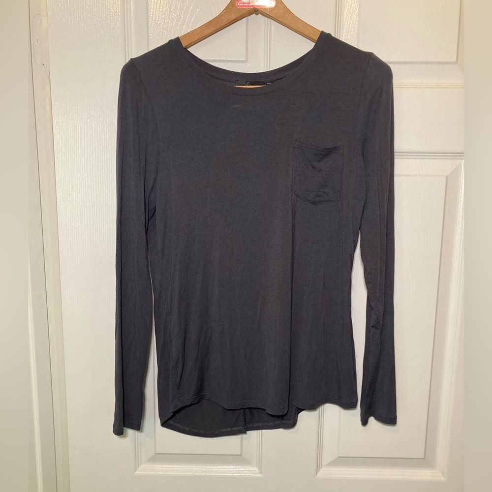 Prana 🟣 Size Small Long Sleeve Crew Neck in Gray